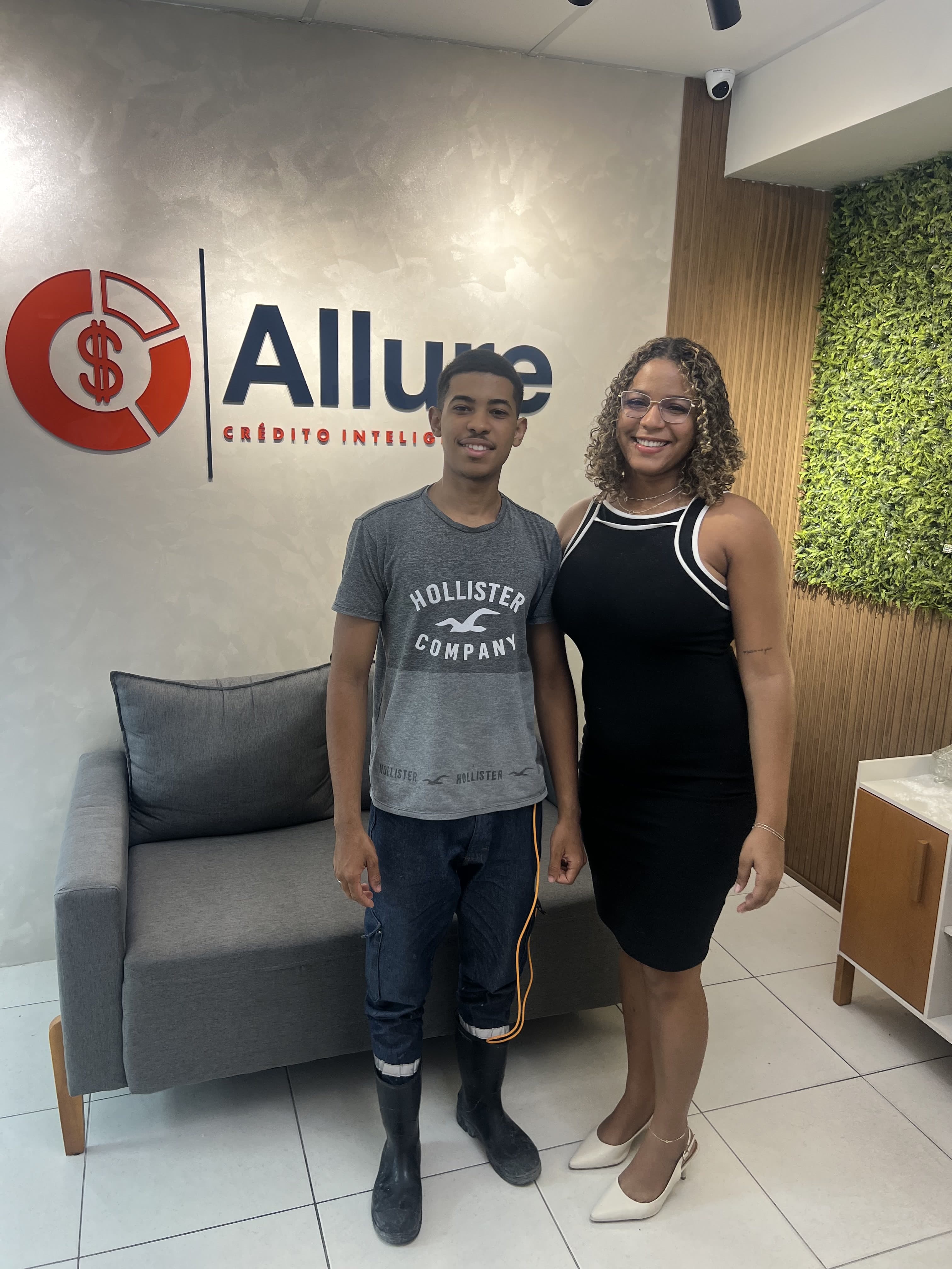 Cliente contemplado Allure
