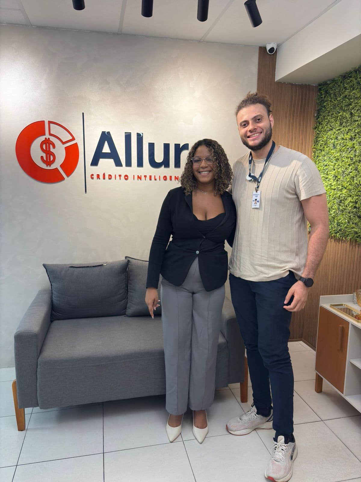 Cliente contemplado Allure